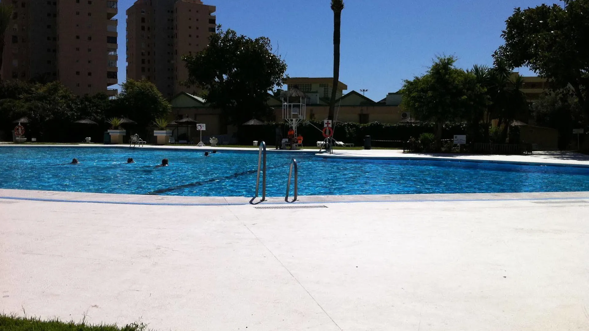 מלון טורמולינוס Waterfront Playamar Apartments